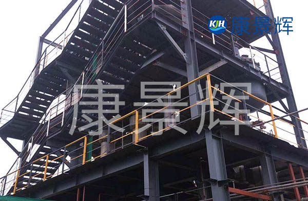 還有我們?cè)趯?duì)比山西降膜三效蒸發(fā)器價(jià)格時(shí)，也要同樣的對(duì)比降膜三效蒸發(fā)器的質(zhì)量。